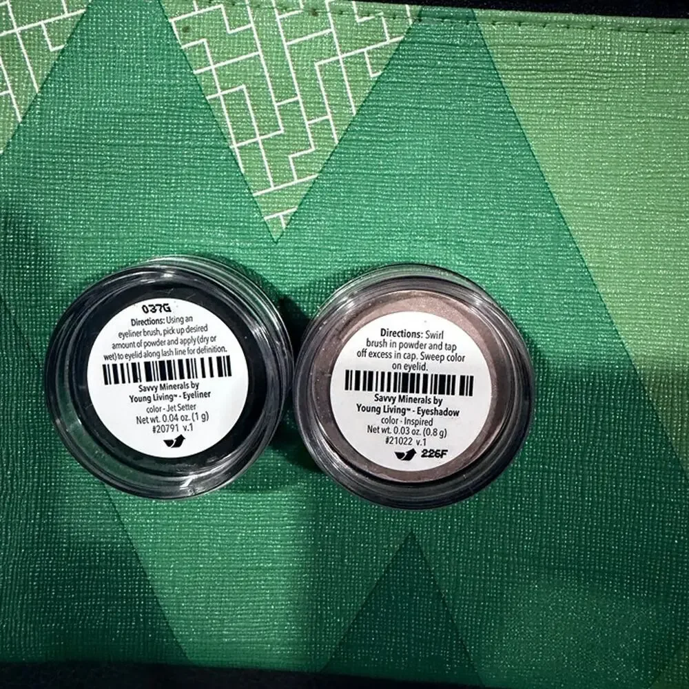 NEW-Savvy Minerals by Young Living Makeup Duo Eyeshadow Eyeliner